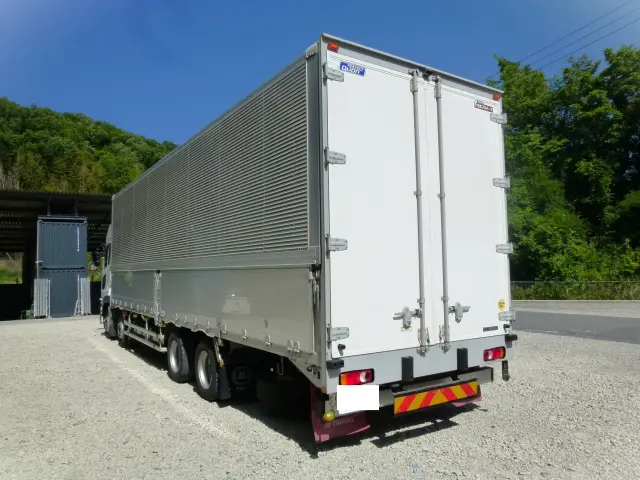 UD クオン 2PG-CG5CA(8x4)の写真6