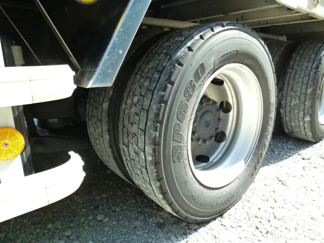 UD クオン 2PG-CG5CA(8x4)の写真43