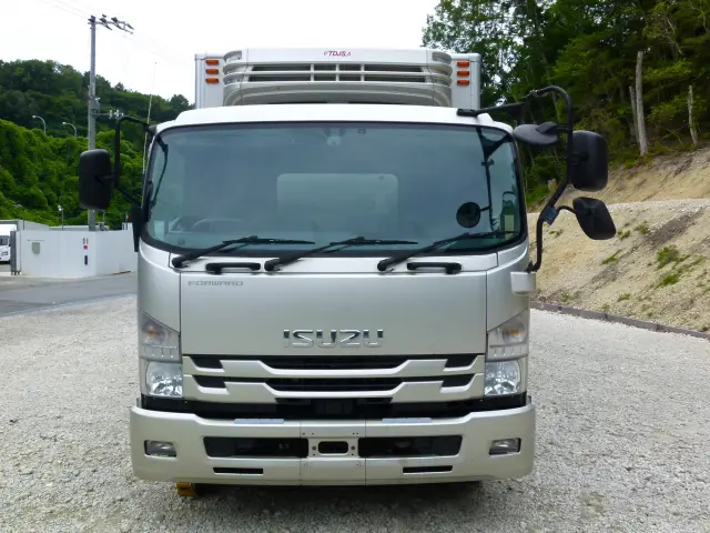 型式/2RG-FSR90T2
車台番号/FSR90-7011812|いすゞ フォワード 2RG-FSR90T2(2WD)の写真2