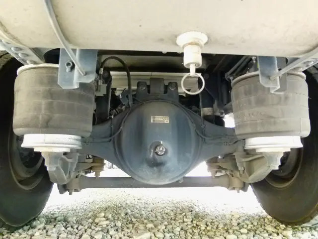いすゞ フォワード 2RG-FSR90T2(2WD)の写真36