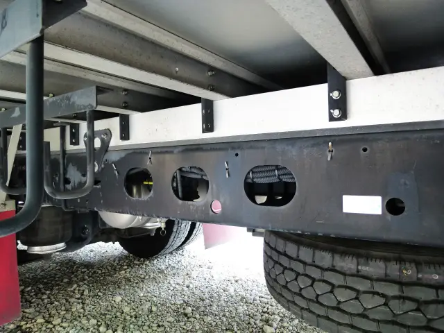 いすゞ フォワード 2RG-FSR90T2(2WD)の写真41