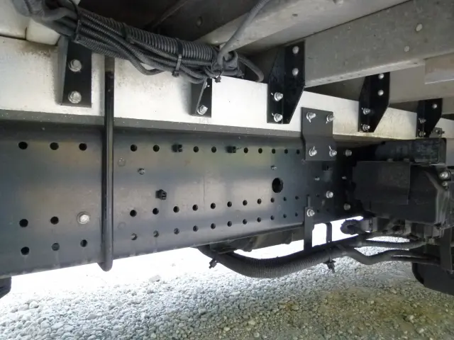 いすゞ フォワード 2PG-FTR90V2(2WD)の写真39