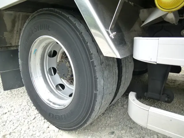 いすゞ フォワード 2PG-FTR90V2(2WD)の写真46