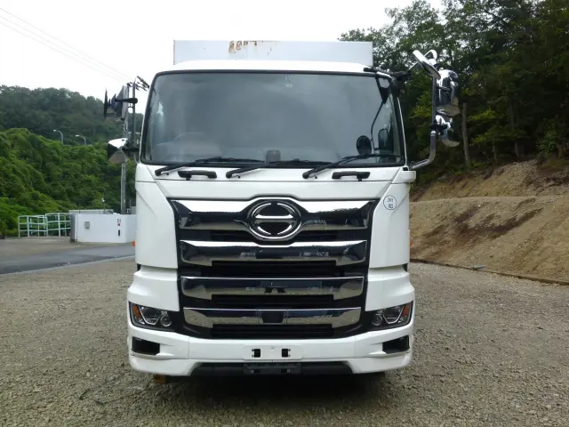 型式/2DC-FS1AHA
車体番号/FS1AH-101140|日野 プロフィア 2DG-FS1AHA(6x4)の写真2