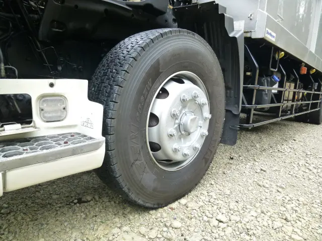 日野 プロフィア 2DG-FS1AHA(6x4)の写真35