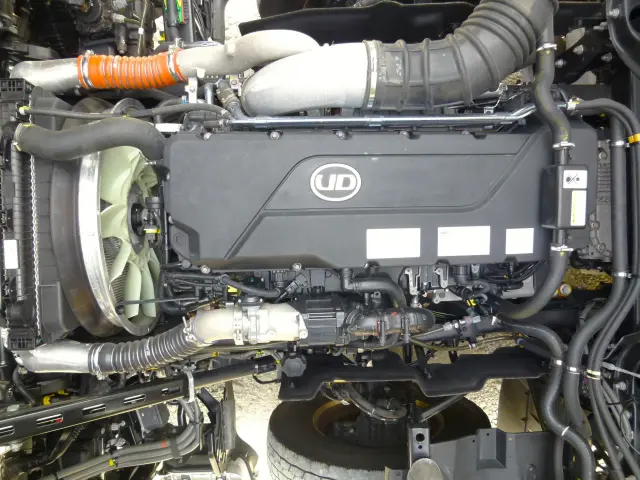 UD クオン 2RG-CD5FA(6x2)の写真23