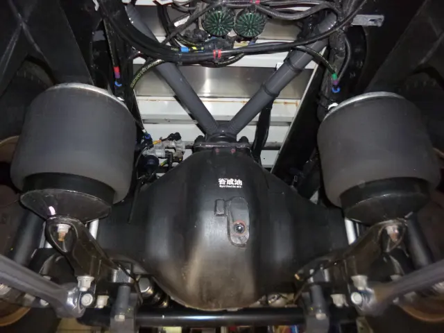 UD クオン 2RG-CD5FA(6x2)の写真33