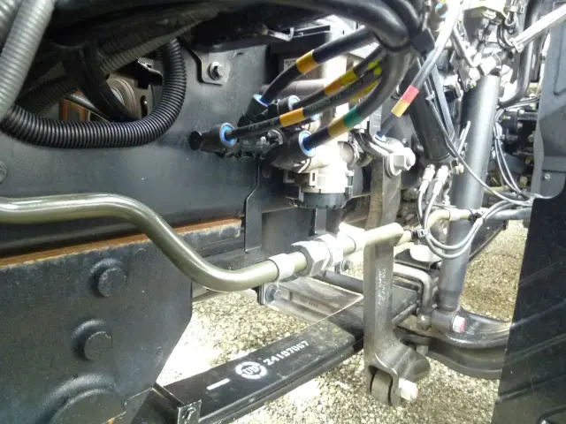 UD クオン 2RG-CD5FA(6x2)の写真34