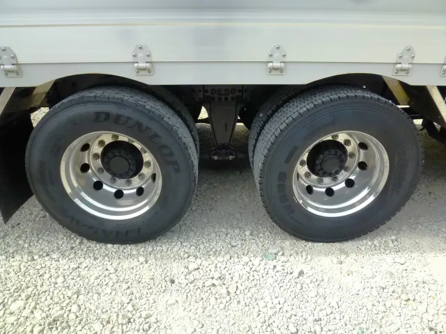 UD クオン 2RG-CD5FA(6x2)の写真41
