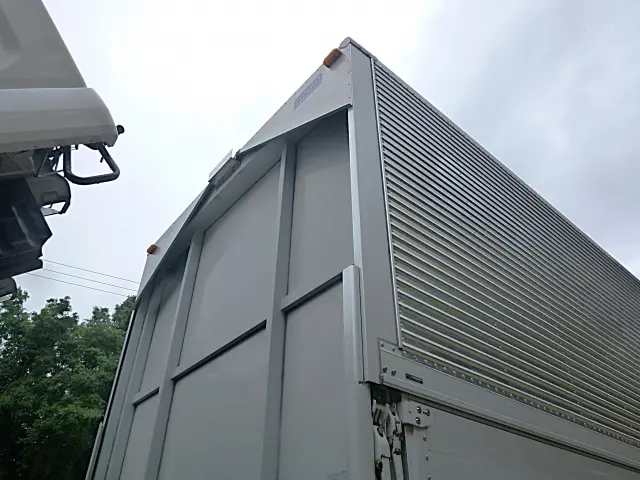 いすゞ フォワード SPG-FSR90S2(2WD)の写真9