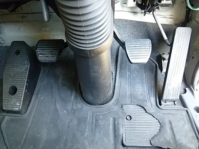 いすゞ フォワード SPG-FSR90S2(2WD)の写真33