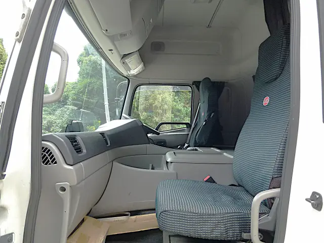 UD クオン 2PG-GK5AAB(2WD)の写真33