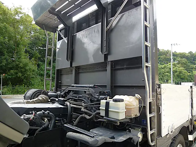 ＵＤ クオン 2PG-CG5CA(8x4)の写真9