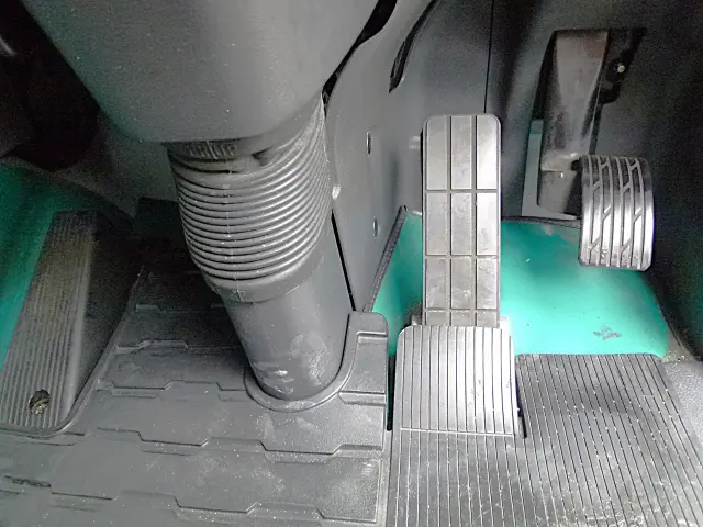 UD クオン 2PG-CG5CA(8x4)の写真29