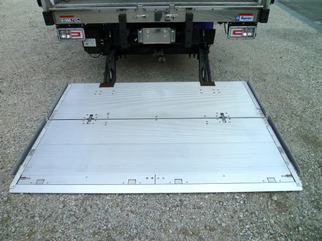 日野 レンジャー 2KG-FC2ABG(2WD)の写真23