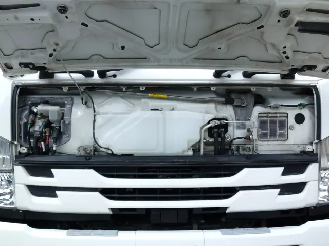 いすゞ フォワード 2RG-FRR90T2(2WD)の写真8