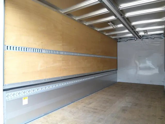 いすゞ フォワード 2RG-FRR90T2(2WD)の写真14