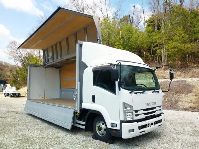 いすゞ フォワード 2RG-FRR90T2(2WD)の写真17