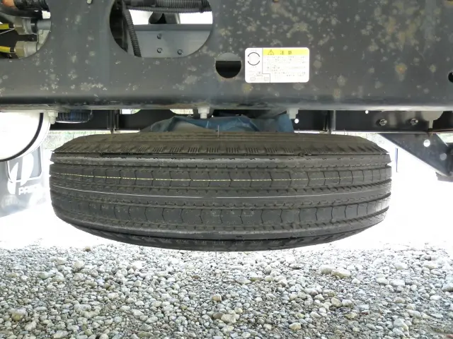 いすゞ フォワード 2RG-FRR90T2(2WD)の写真33