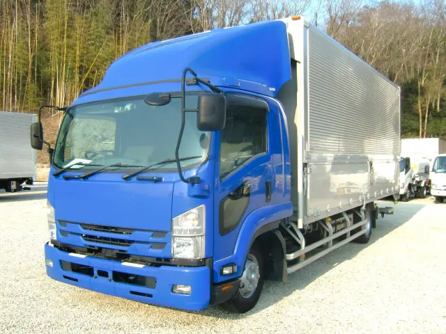 いすゞ フォワード 2RG-FRR90T2(2WD)の写真1