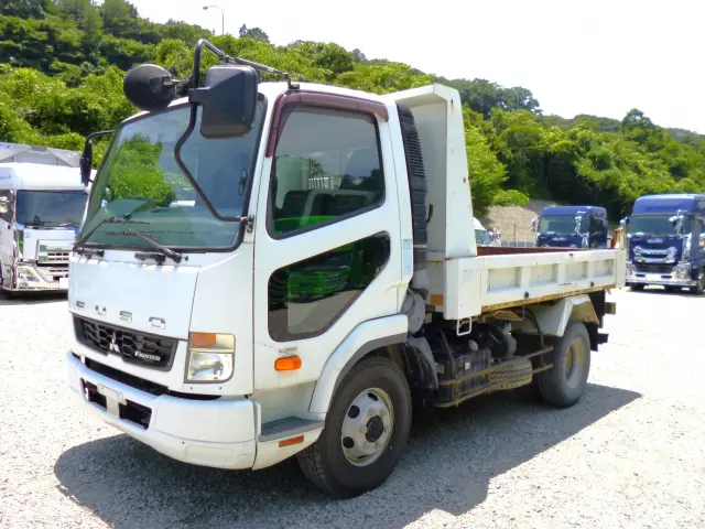 三菱 ファイター TKG-FK71F(2WD)の写真1