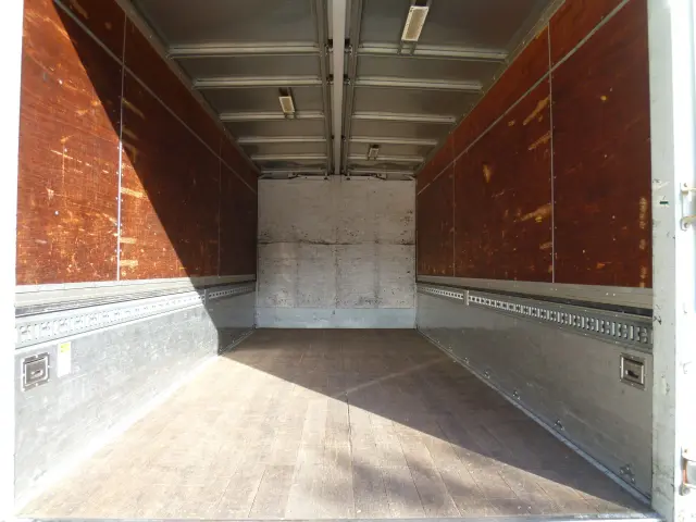 三菱 ファイター TKG-FK71F(2WD)の写真11