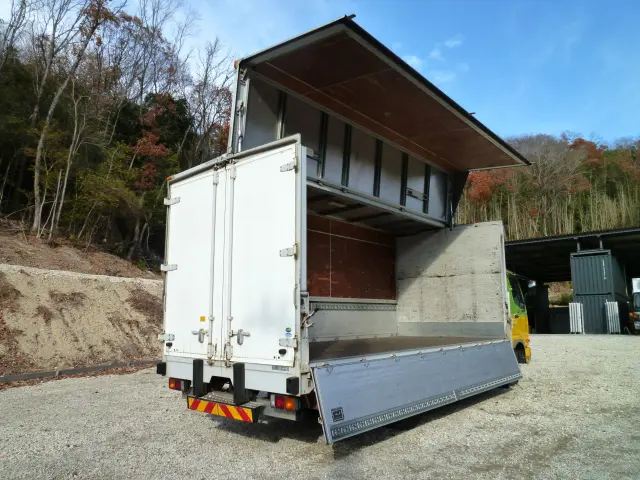 三菱 ファイター TKG-FK71F(2WD)の写真17