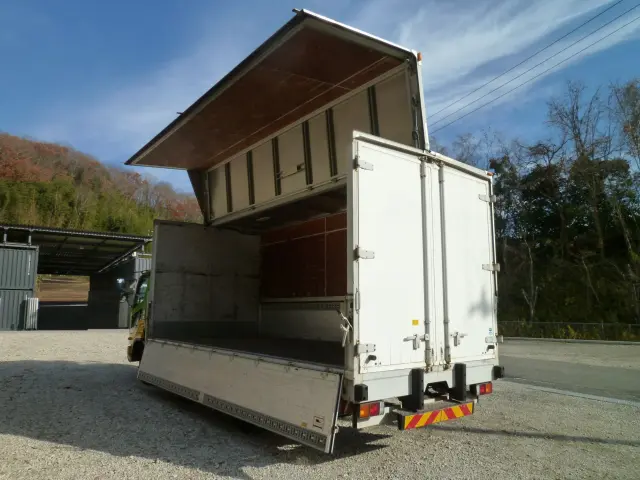 三菱 ファイター TKG-FK71F(2WD)の写真18