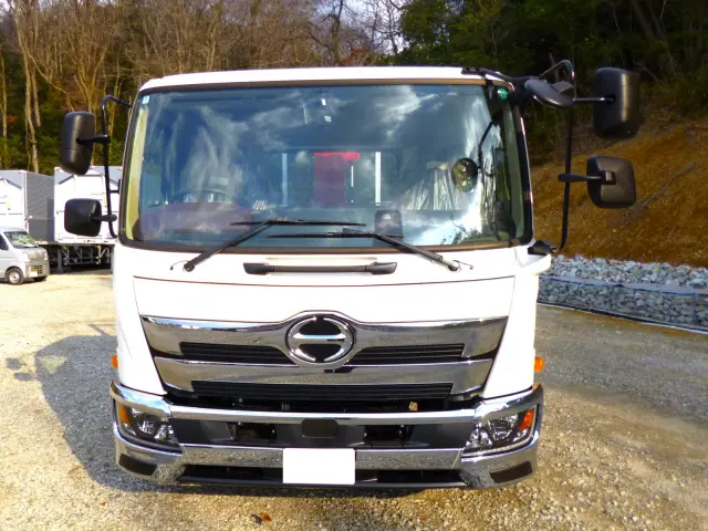 日野 レンジャー 2PG-FD2ABA(2WD)の写真2