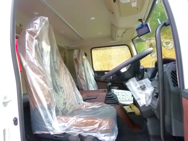 日野 レンジャー 2PG-FD2ABA(2WD)の写真32