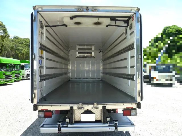 日野 レンジャー 2KG-FD2ABG(2WD)の写真12