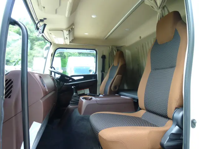 日野 レンジャー 2KG-FD2ABG(2WD)の写真36