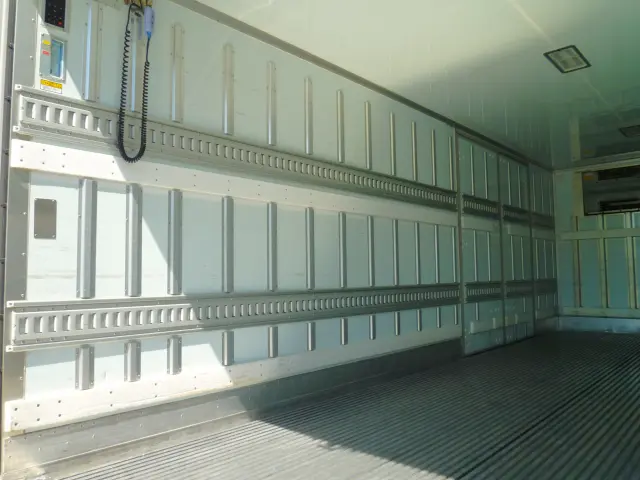 日野 レンジャー 2KG-FD2ABG(2WD)の写真14