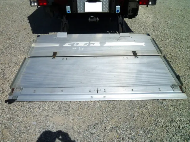 日野 レンジャー 2KG-FD2ABG(2WD)の写真20