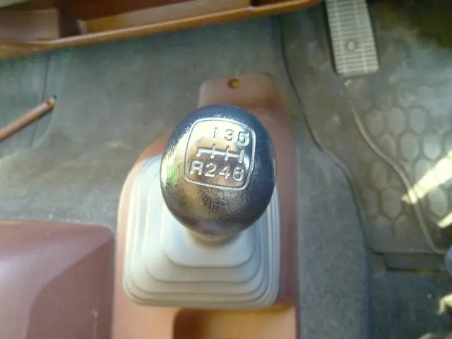 日野 レンジャー 2KG-FD2ABG(2WD)の写真32