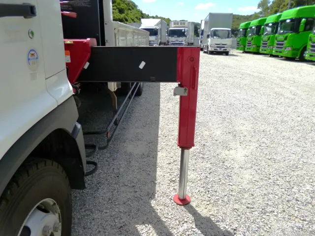 日野 レンジャー 2KG-FC2ABA(2WD)の写真24