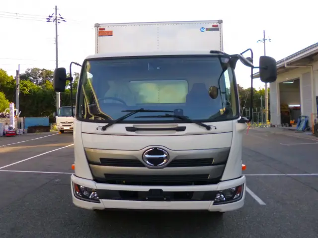 日野 レンジャー 2KG-FC2ABG(2WD)の写真2