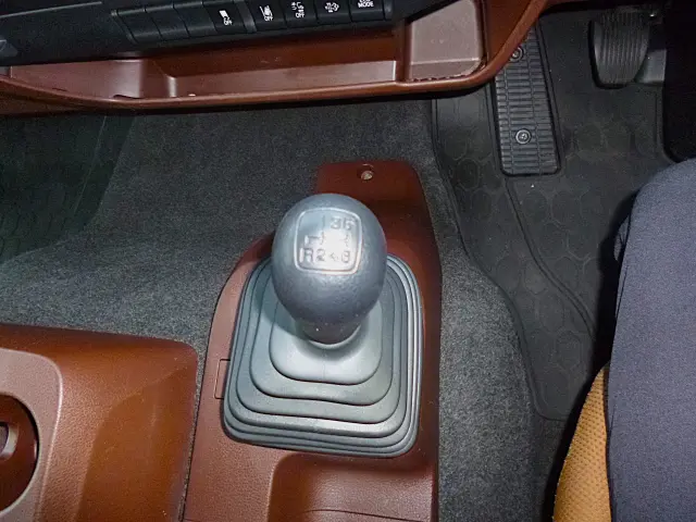 日野 レンジャー 2KG-FC2ABG(2WD)の写真31