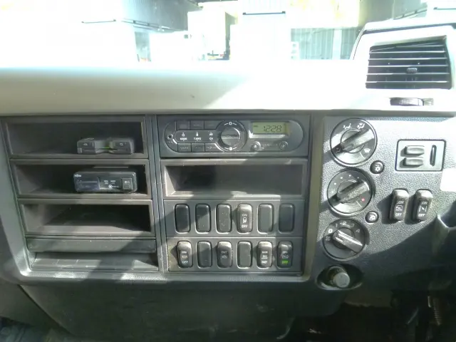 三菱 ファイター 2KG-FK64F(2WD)の写真29