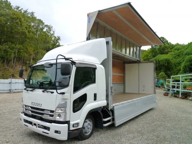 いすゞ フォワード 2RG-FRR90T2(2WD)の写真16