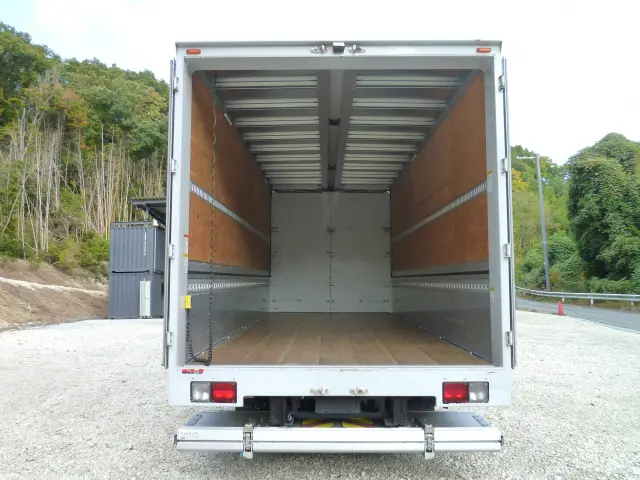 日野 レンジャー 2KG-FD2ABG(2WD)の写真9