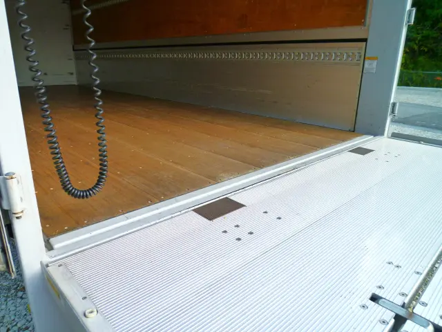 日野 レンジャー 2KG-FD2ABG(2WD)の写真22