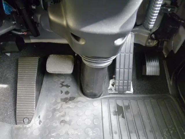 三菱 ファイター 2KG-FK65F(2WD)の写真32