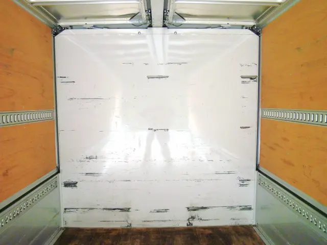 UD コンドル 2RG-BRR90T2(2WD)の写真12