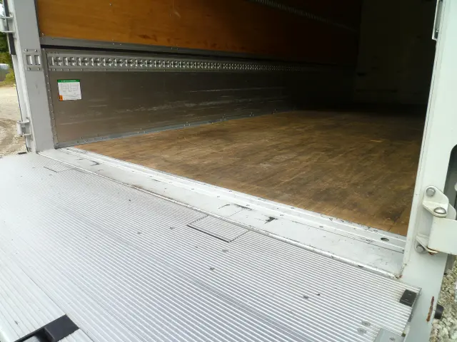 ＵＤ コンドル 2RG-BRR90T2(2WD)の写真22