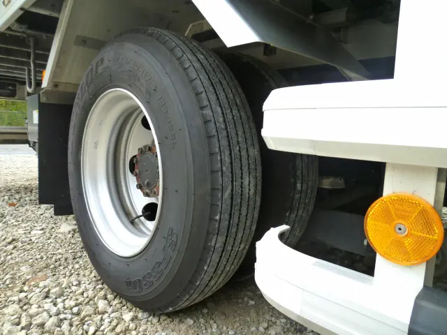 ＵＤ コンドル 2RG-BRR90T2(2WD)の写真44