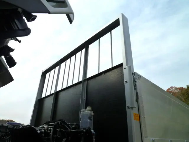 三菱 ファイター 2KG-FK65F(2WD)の写真9