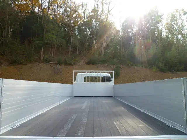 三菱 ファイター 2KG-FK65F(2WD)の写真10