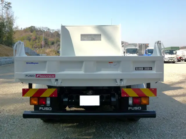 三菱 ファイター 2KG-FK62F(2WD)の写真5