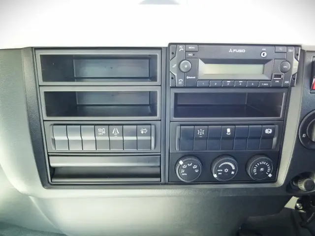 三菱 ファイター 2KG-FK62F(2WD)の写真26